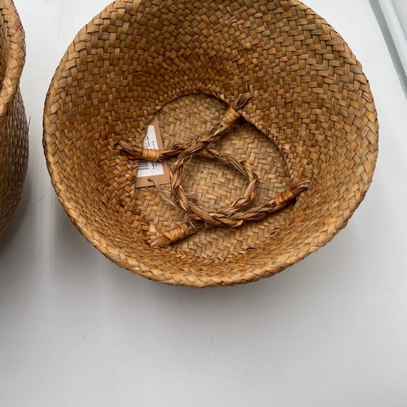 Two foldable seagrass baskets - Picture 4 of 10